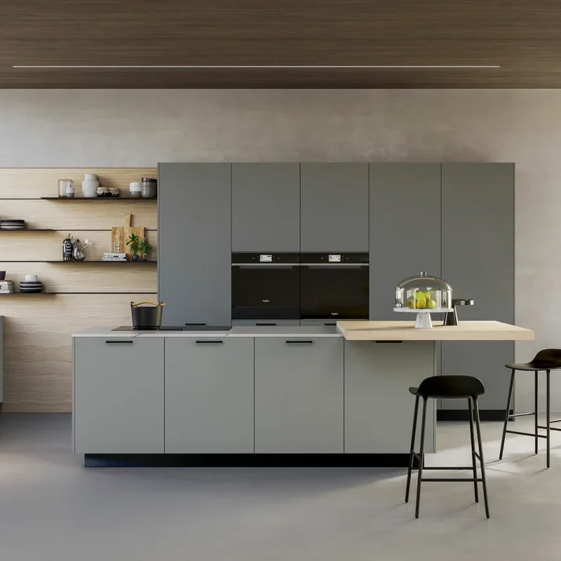 Cucina Doimo Cucine grigio salvia con penisola e piano snack